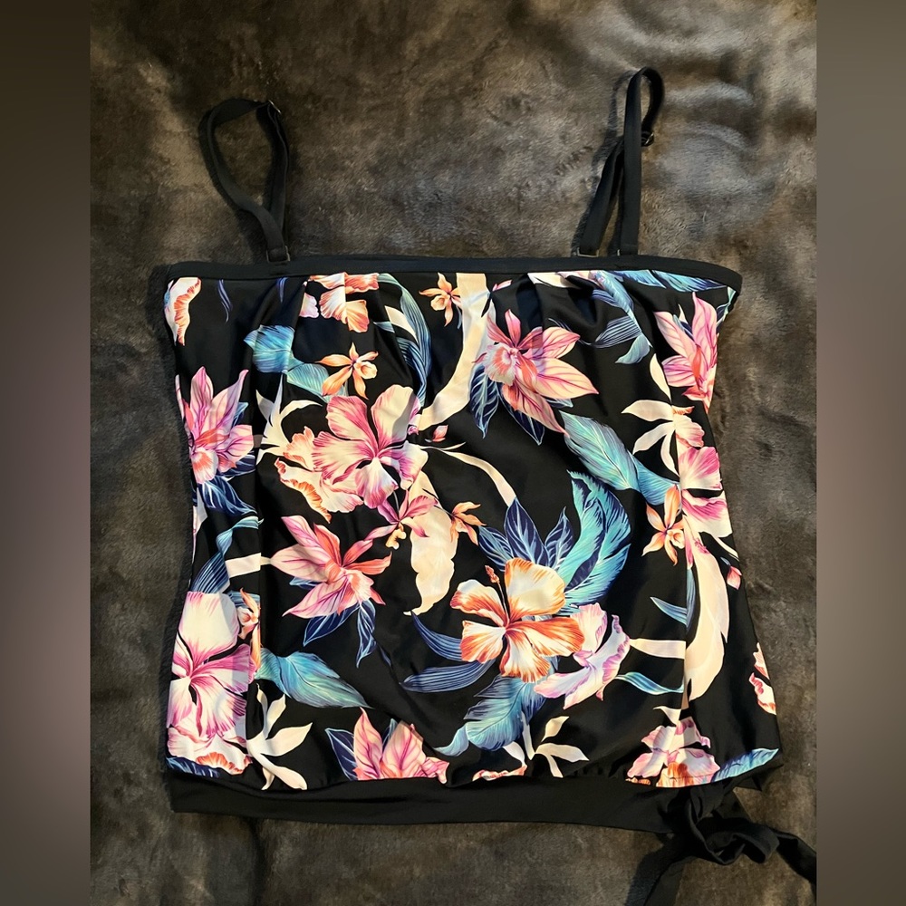 Island Escape Tankini